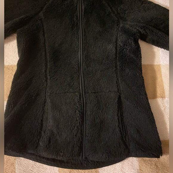 Beautiful American Eagle zip up black jacket! Mock neck that fits XS-S. Petite🖤 - Picture 5 of 7